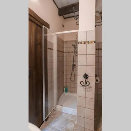 Apartman Miguel House *